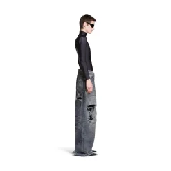 Baggy Pants in Light Blue