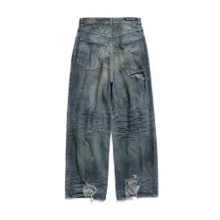 Baggy Pants in Light Blue