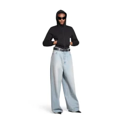 Baggy Pants in Light Blue