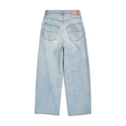 Baggy Pants in Light Blue