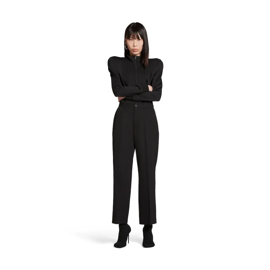Cropped Pants in Black