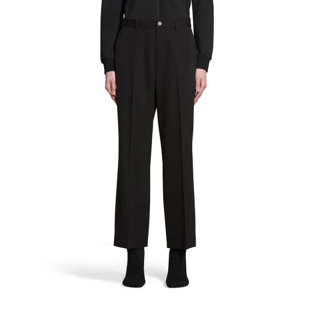 Cropped Pants in Black