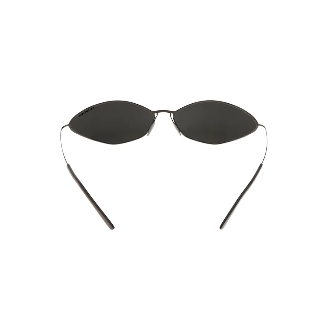 Malibu Round Sunglasses in Black