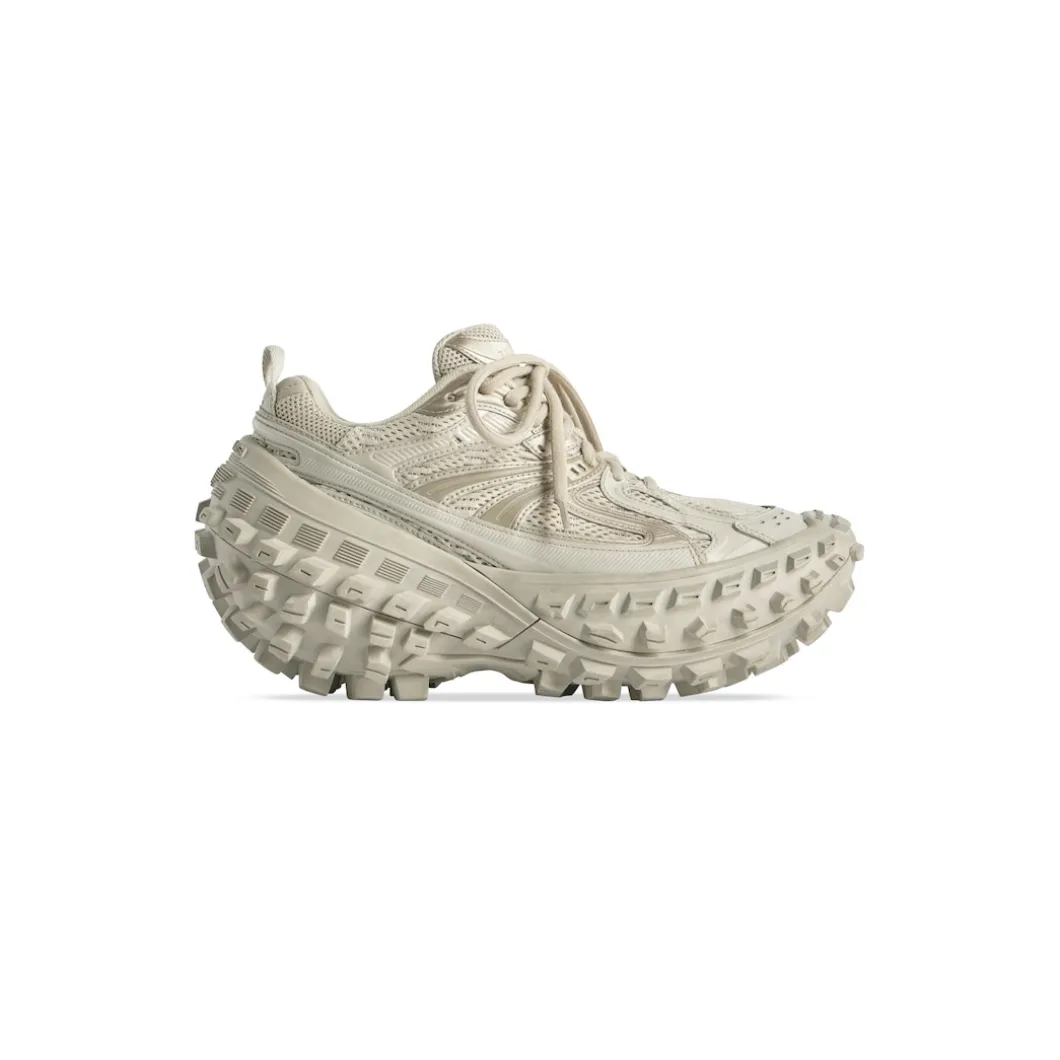 Men's Bouncer Sneaker in Beige