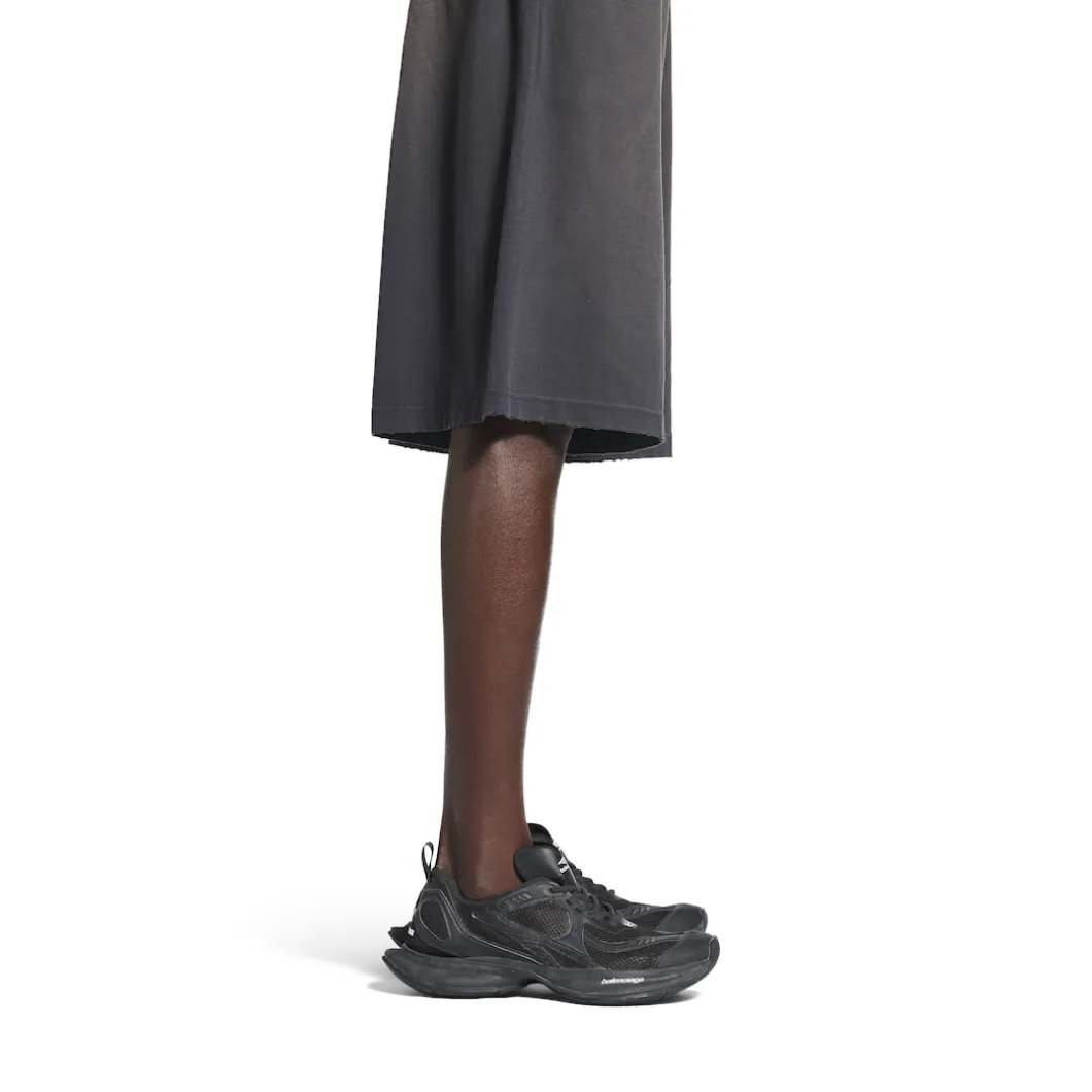 Men's Circuit Sneaker in Black