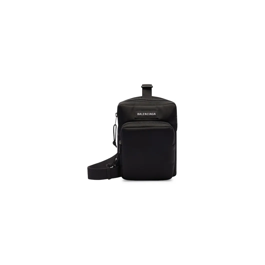 Men's Explorer Crossbody Messenger Bag in Black