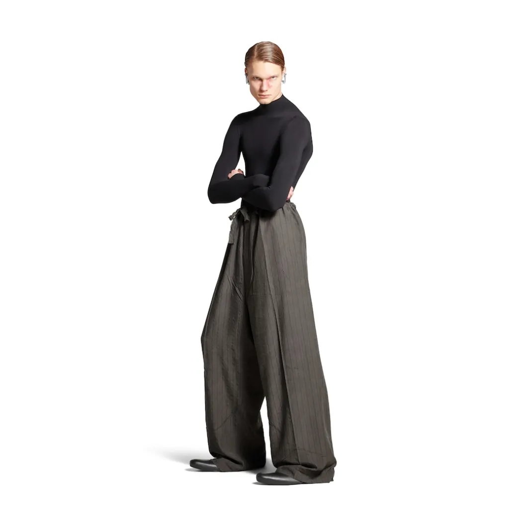 Men's Fluid Tailored Pants in Grey