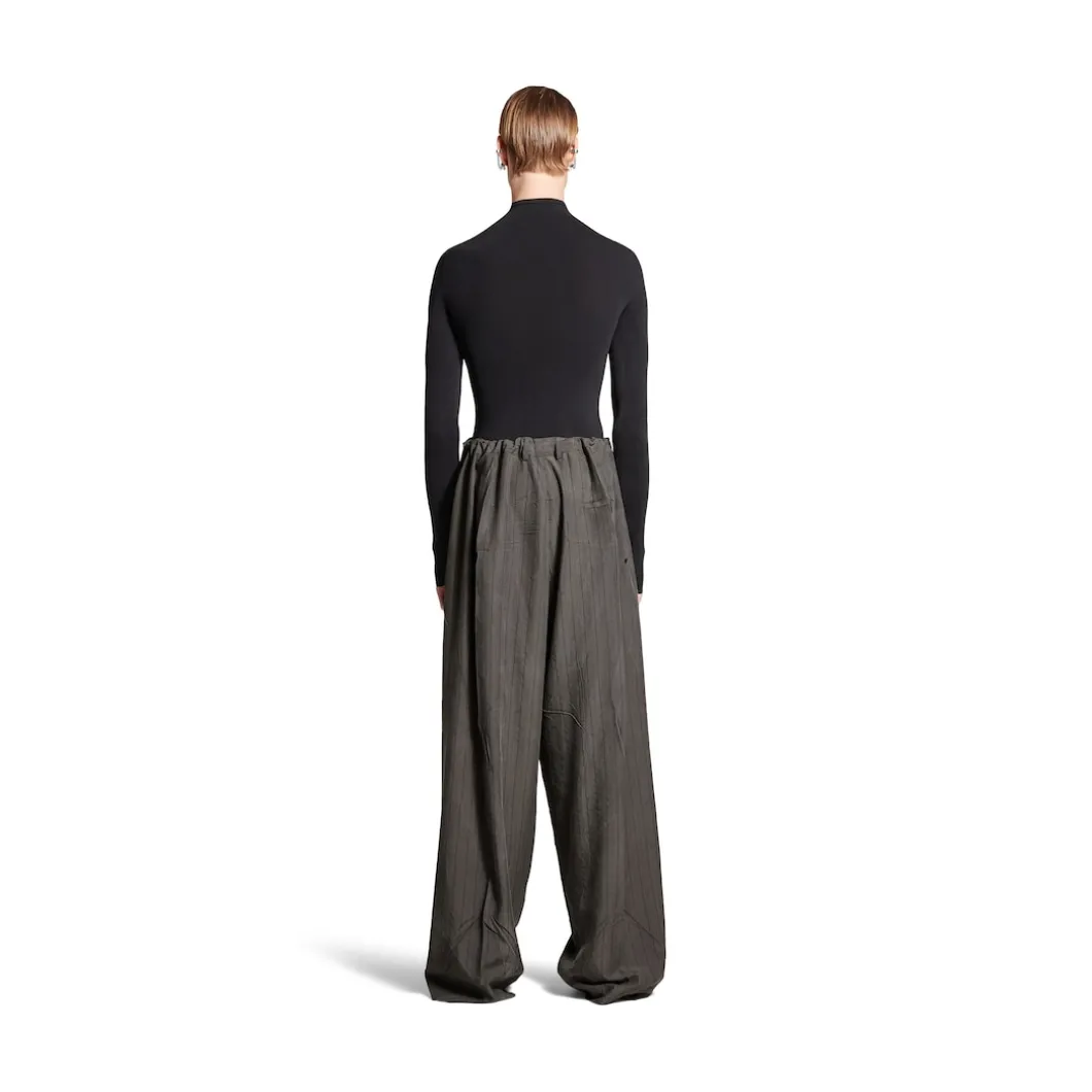 Men's Fluid Tailored Pants in Grey