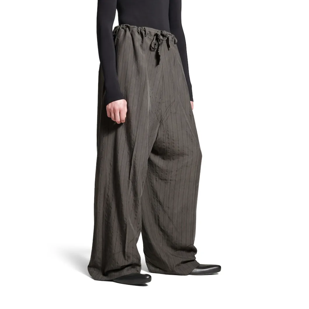Men's Fluid Tailored Pants in Grey