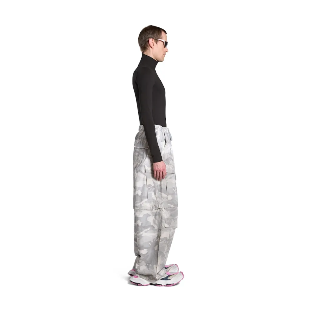 Men's Large Cargo Pants in Light Grey