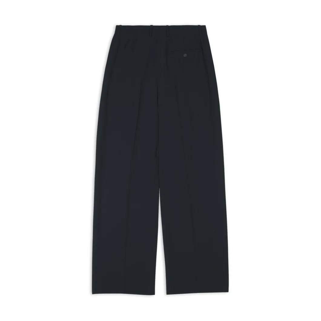 Men's Large Fit Tailored Pants in Black