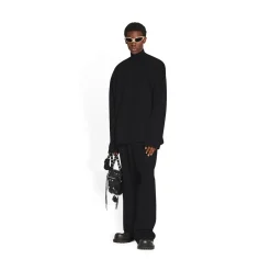Men's Le Cagole Crossbody Bag in Black