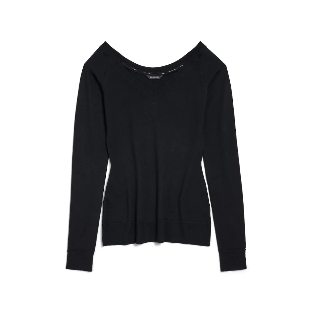 Men's Off Shoulder V-neck Sweater in Black