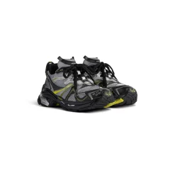 Men's Runner 2.0 Sneaker in Silver