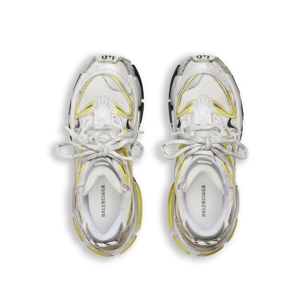Men's Runner 2.0 Sneaker in White/yellow/black