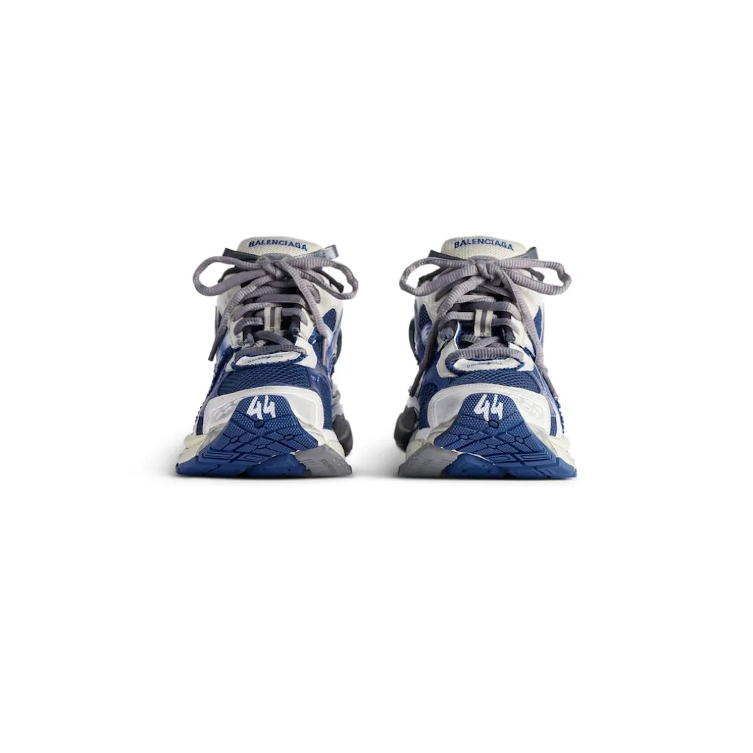 Men's Runner Gradient Sneaker in Beige/navy/grey