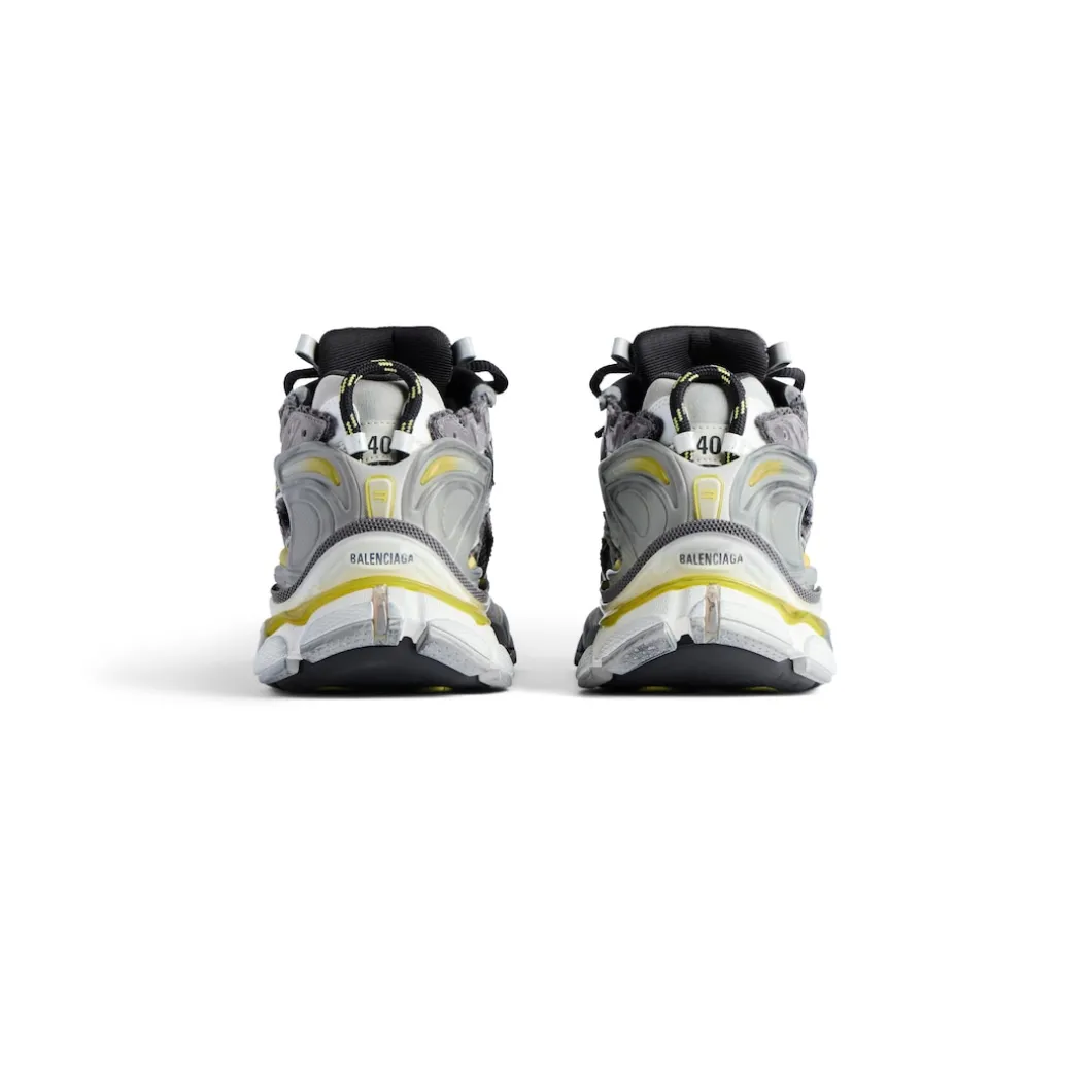 Men's Runner Sneaker in Grey/yellow/white