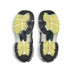 Men's Runner Sneaker in Grey/yellow/white