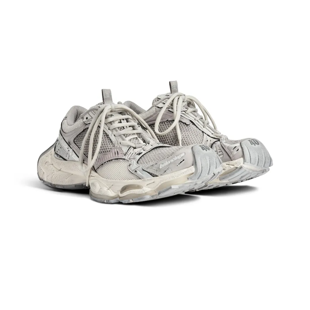 Men's Stapler Sneaker in Beige/grey