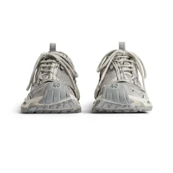 Men's Stapler Sneaker in Beige/grey