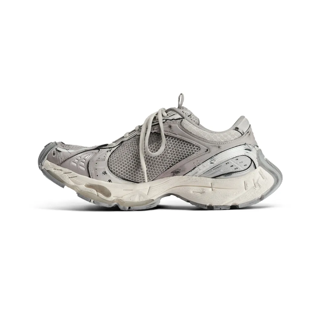 Men's Stapler Sneaker in Beige/grey