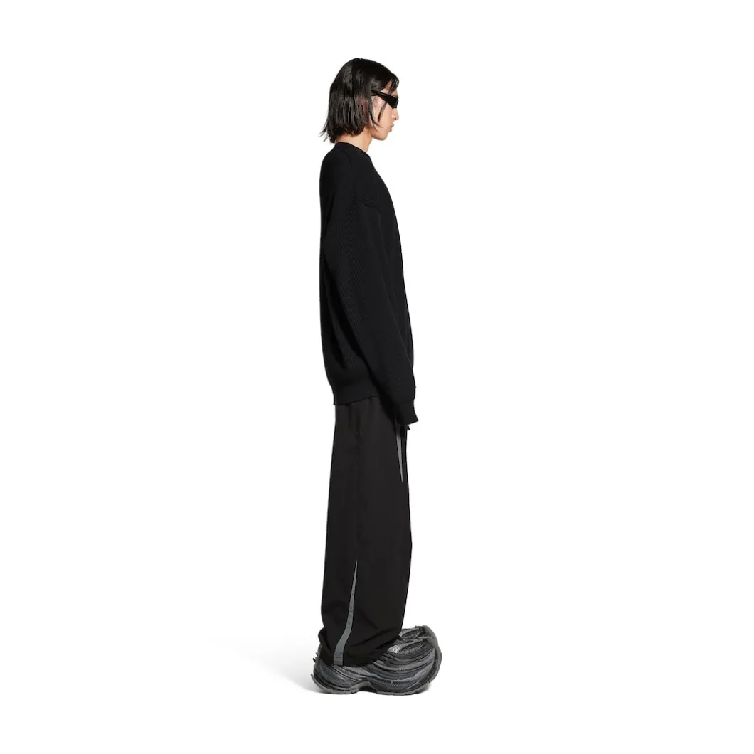 Men's Stretched Crewneck Sweater in Black