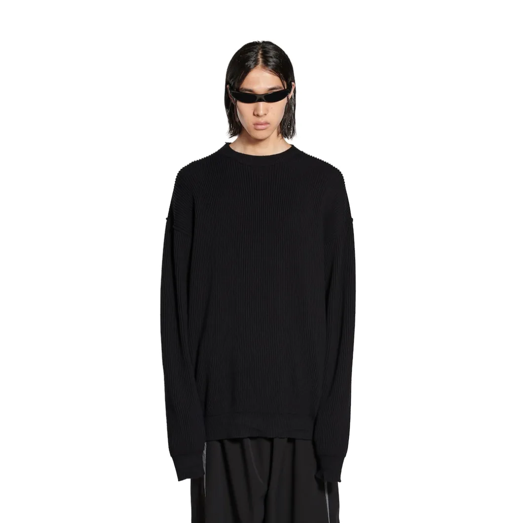 Men's Stretched Crewneck Sweater in Black