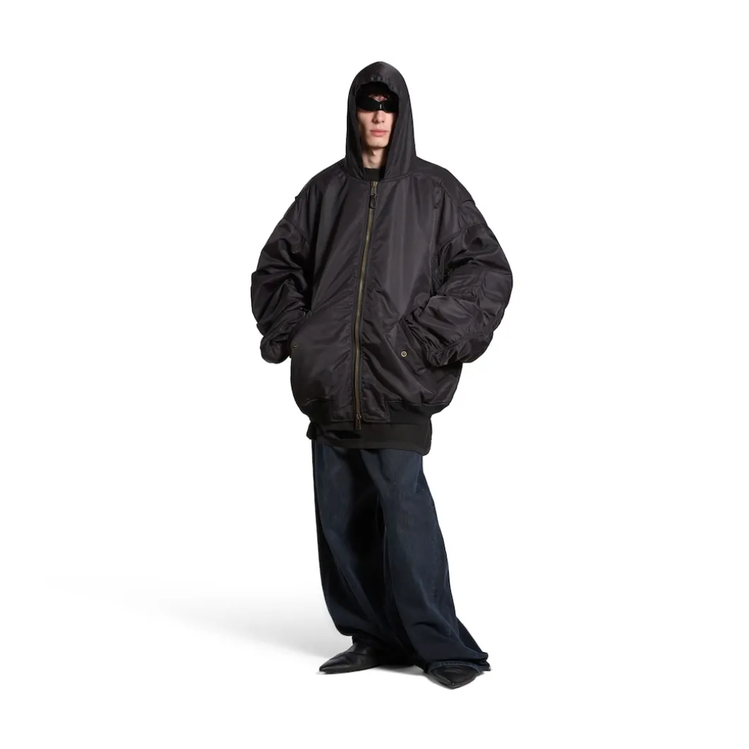 Men's Tape Type Light Hooded Bomber in Black