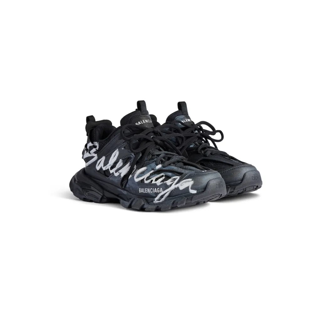 Men's Track Signature Sneaker in Black/white