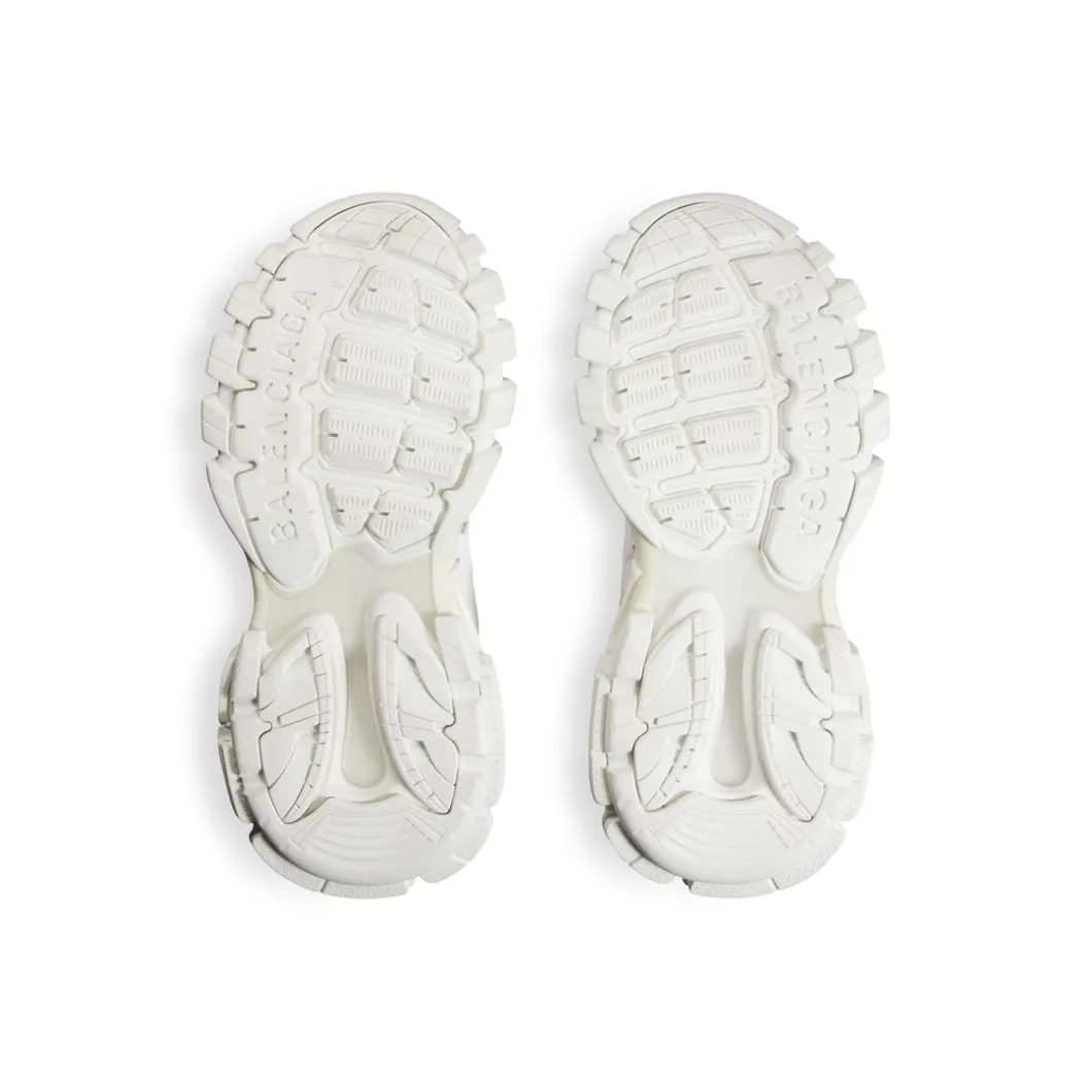 Men's Track Signature Sneaker in White/black
