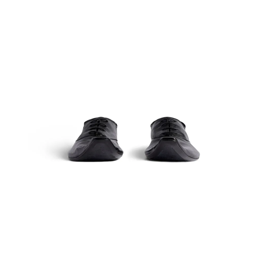 Men's Ultra Soft Derby in Black