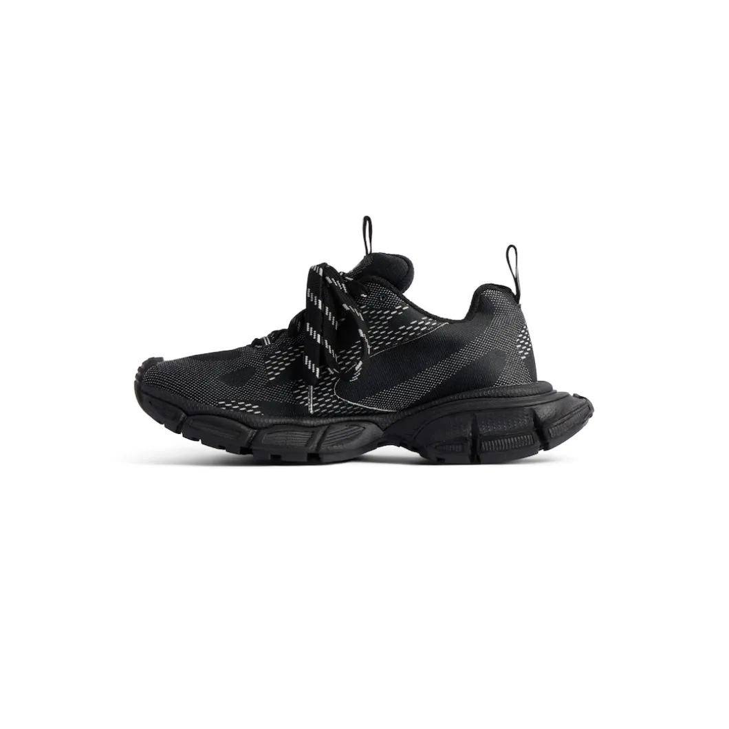 Men's Under Armour® 3xl Knit Sneaker in Black/white