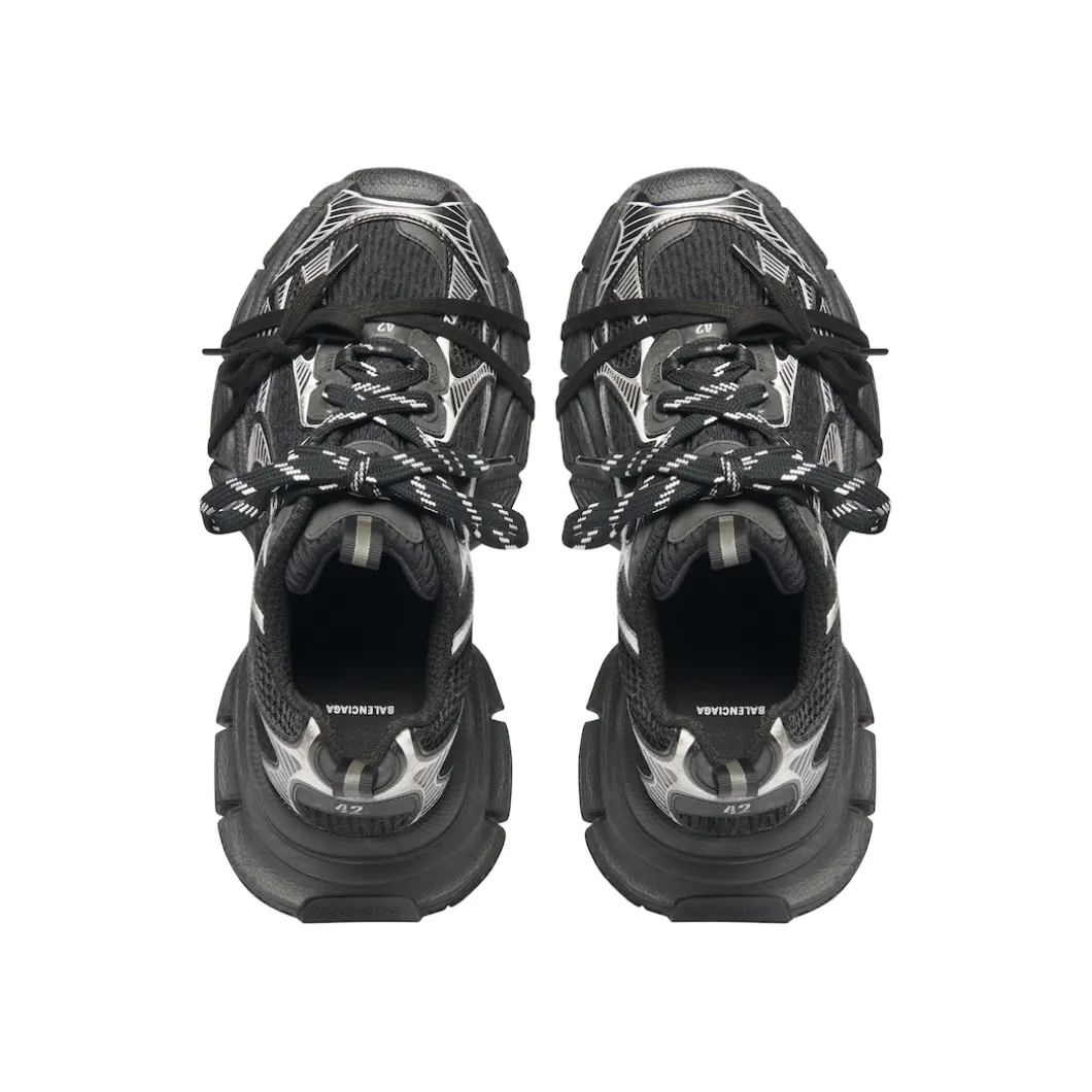 Men's 3xl Sneaker in Black