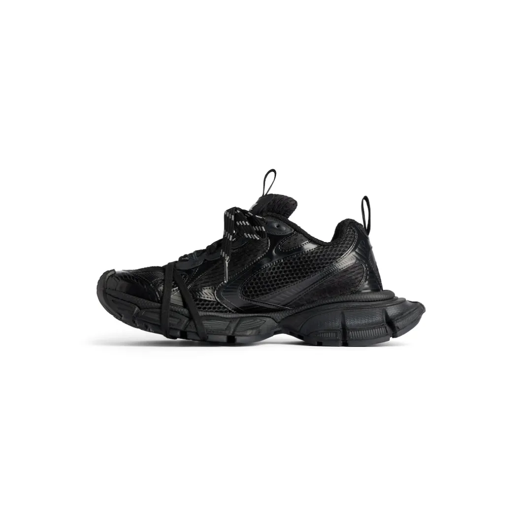 Men's 3xl Sneaker in Black