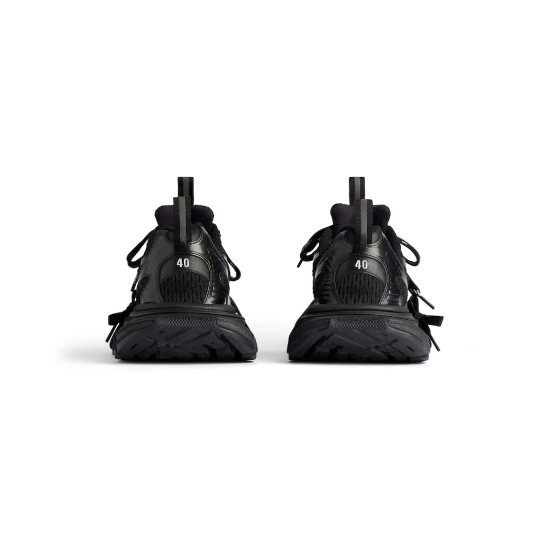 Men's 3xl Sneaker in Black