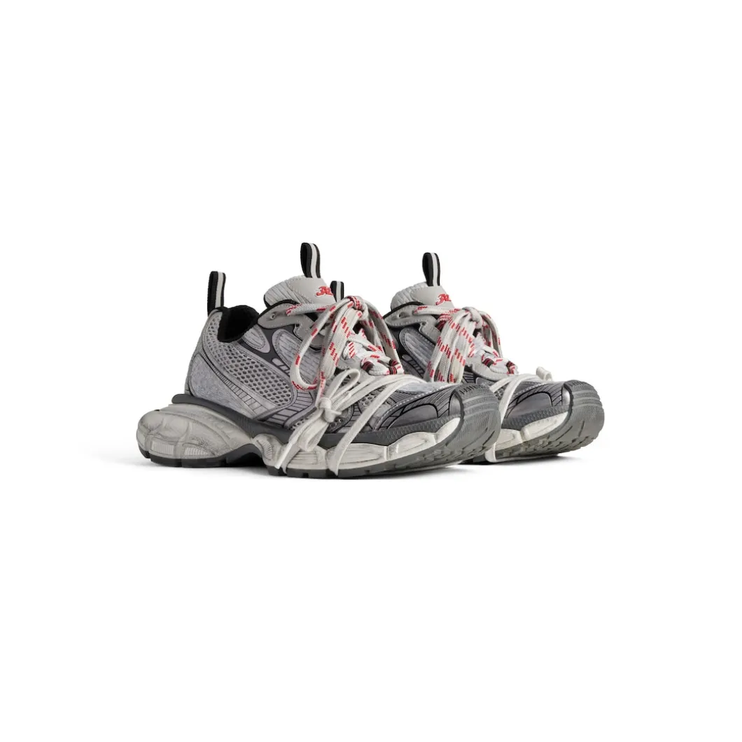 Men's 3xl Sneaker in Grey