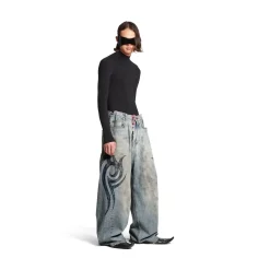 Men's Y2k Stretched Knee Baggy Pants in Light Blue