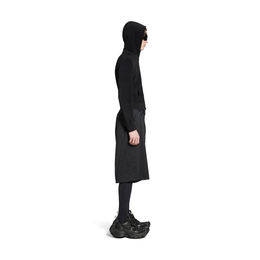 Minimal Cargo Shorts in Black