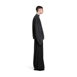Pierced Round Sweatshirt Oversized in Black Faded