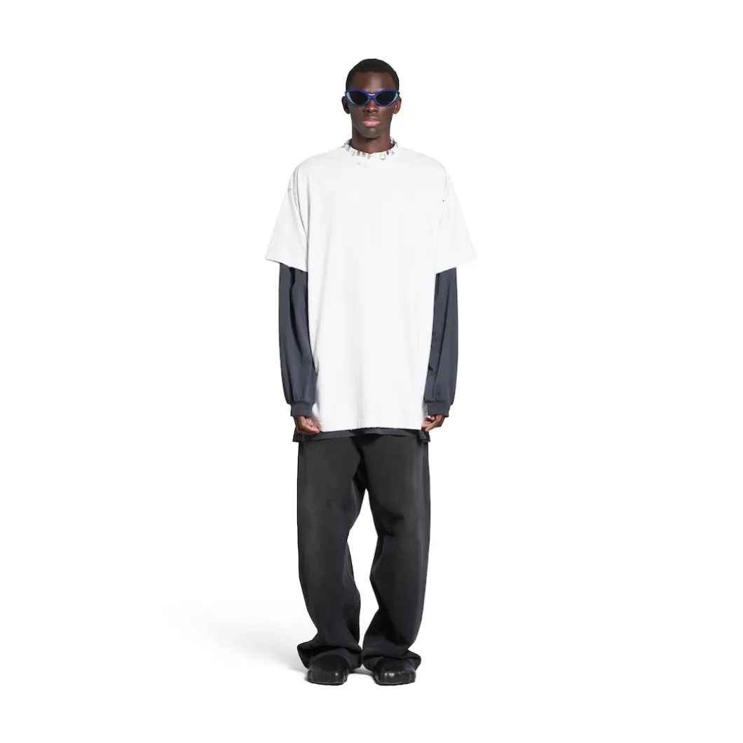 Pierced T-shirt Oversized in White