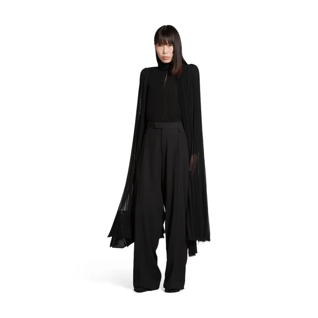 Skater Tailored Pants in Black