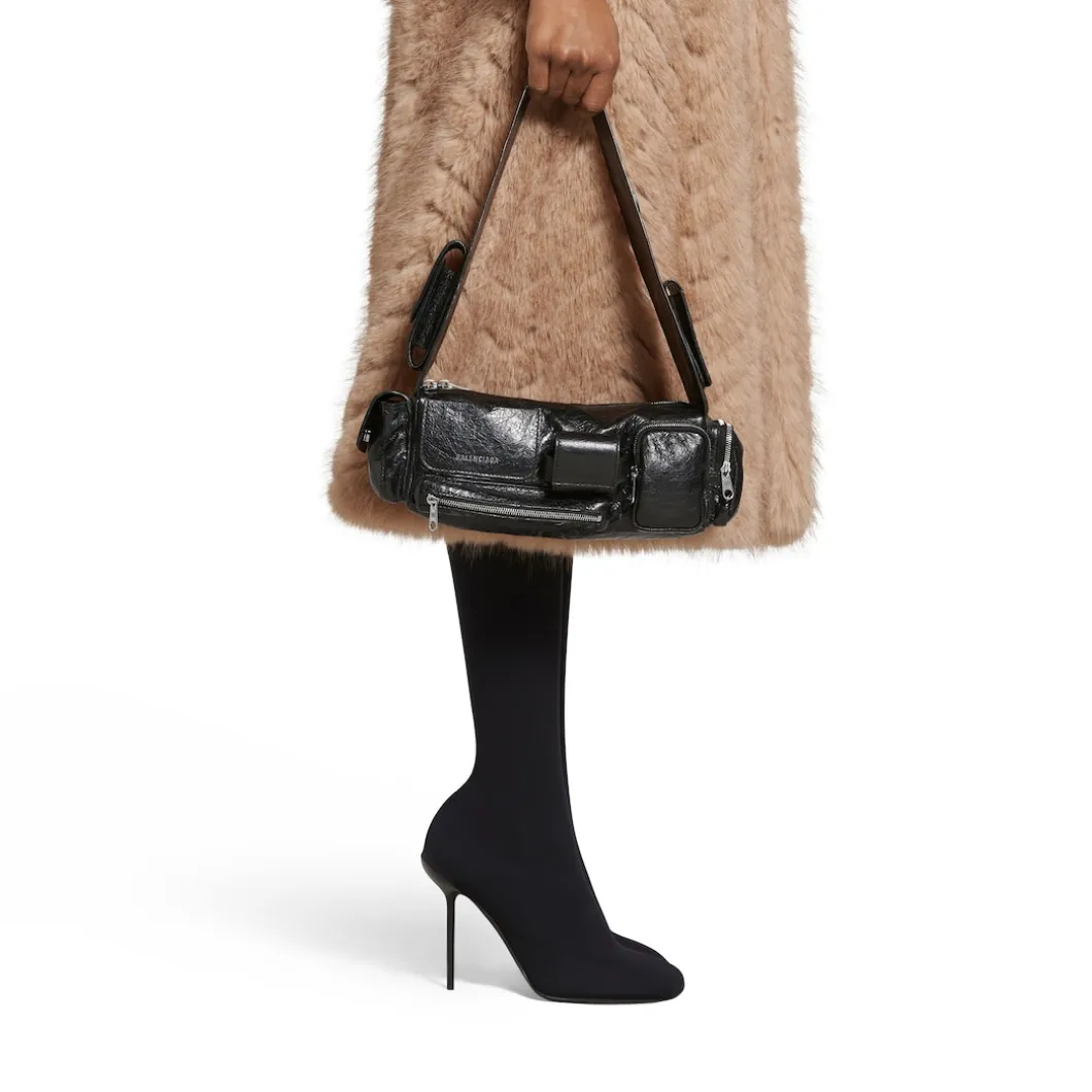 Superbusy Xs Sling Bag in Black