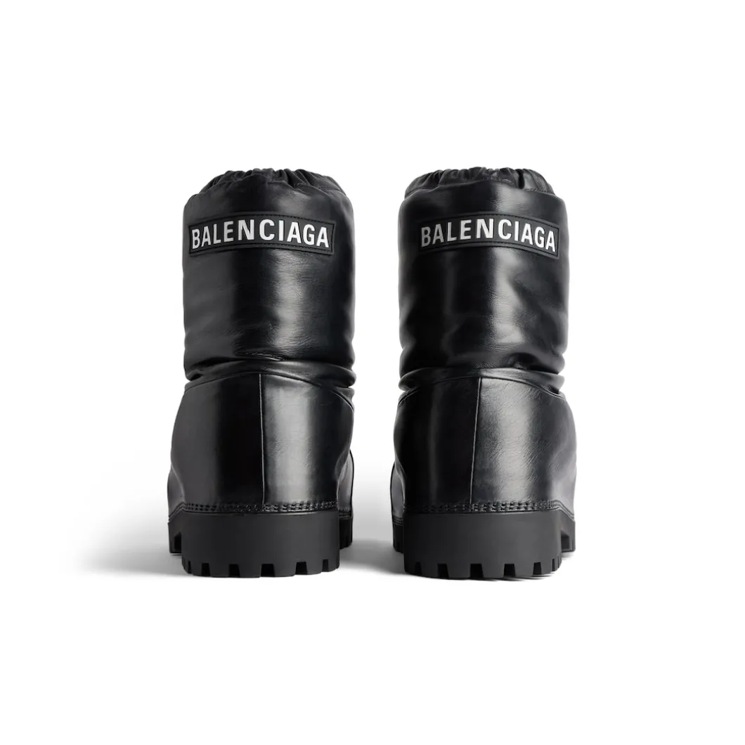 Women's Alaska Low Boot in Black