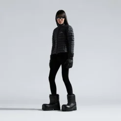 Women's Alaska Low Boot in Black