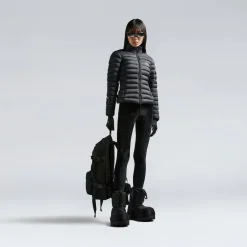 Women's Alaska Low Boot in Black