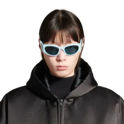 Women's Bossy Round Af Sunglasses in Light Blue