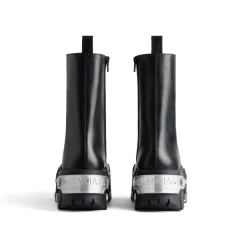 Women's Bulldozer Lace-up Boot in Black