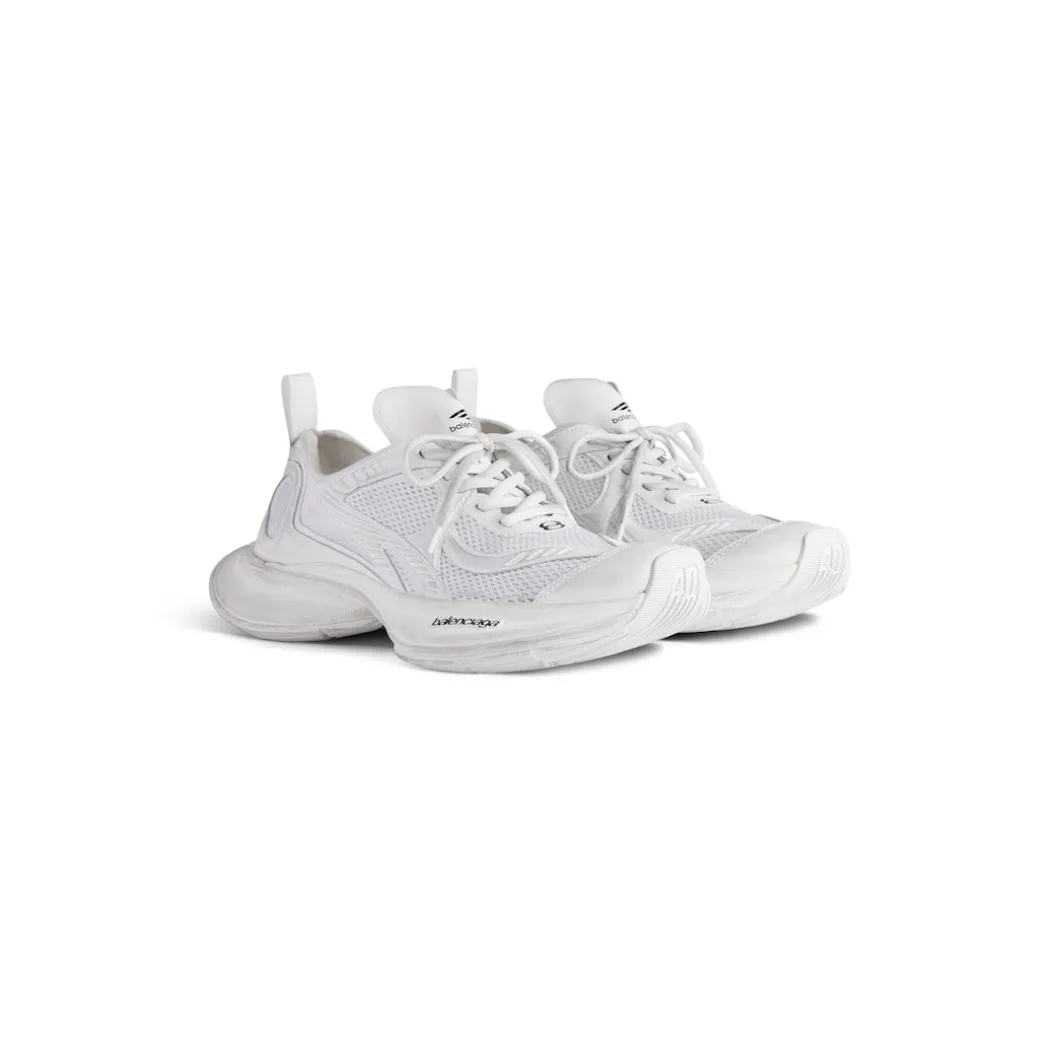 Women's Circuit Sneaker in White