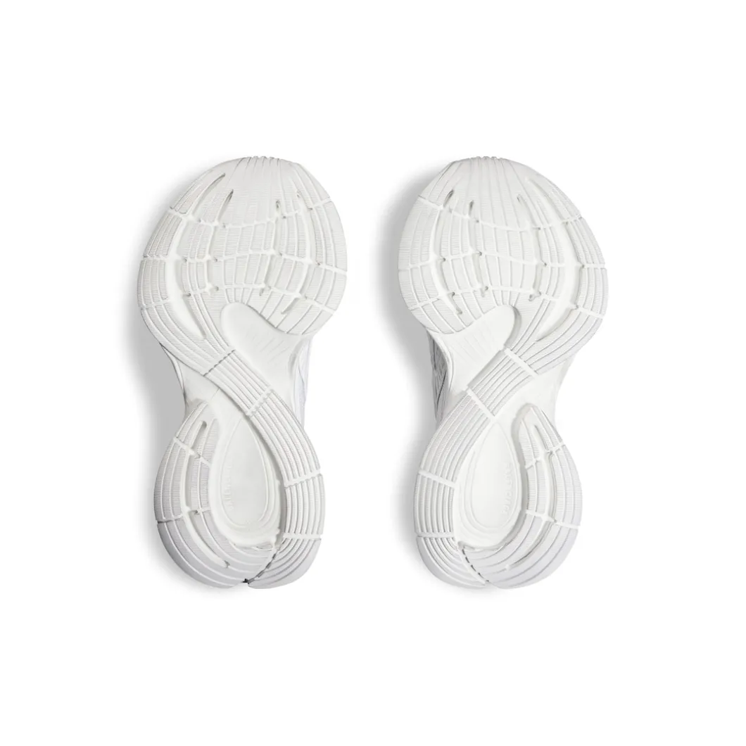 Women's Circuit Sneaker in White