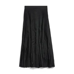 Women's Creased Pleated Skirt in Black